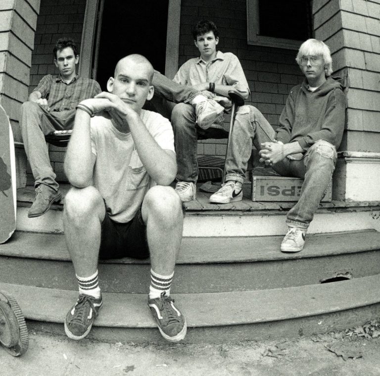 MINOR THREAT ‘SALAD DAYS’ 7″ record cover