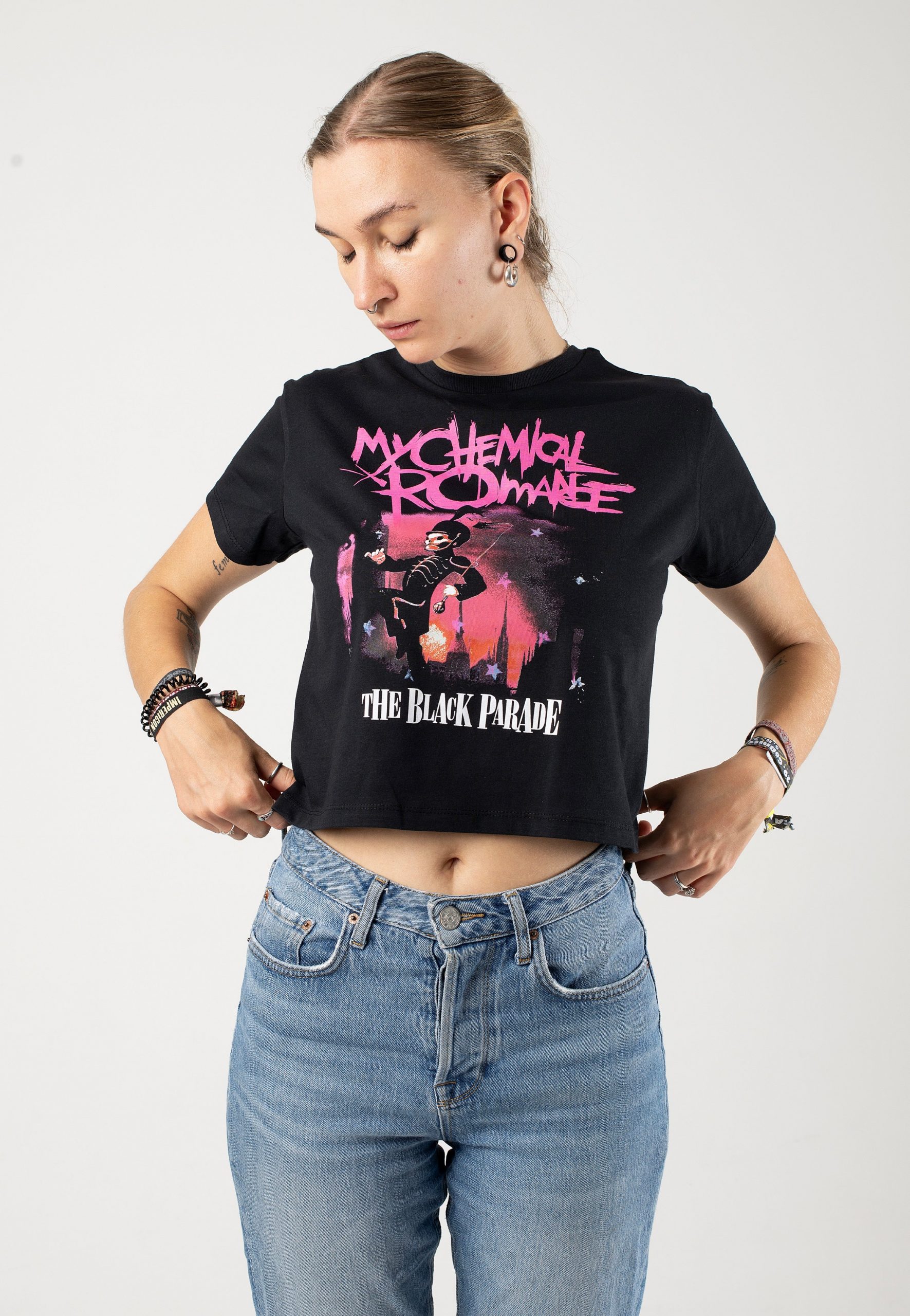 My Chemical Romance March Cropped – T-Shirt T-shirt image