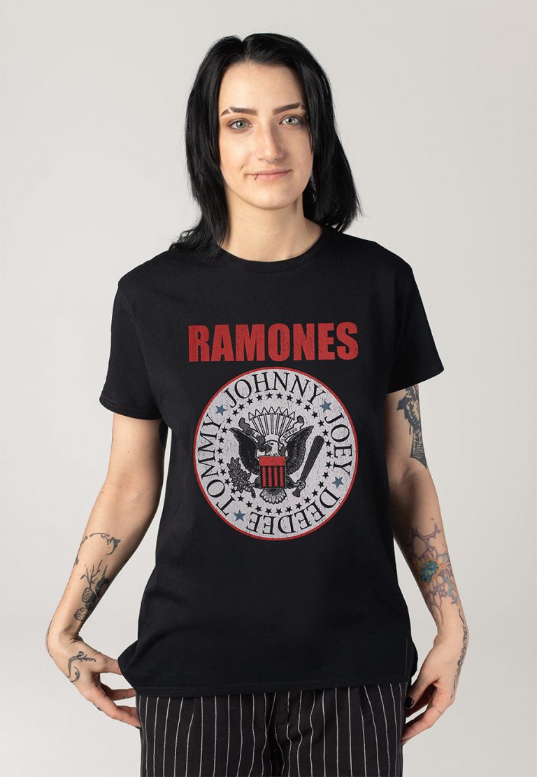 Ramones Hey Ho Red Block Text – T-Shirt T-shirt image
